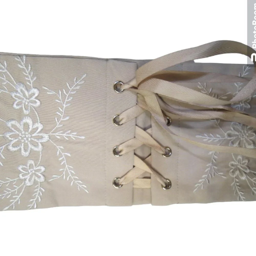 TIE WAIST BAND/BELT - TRANSFORM - REINVENT ANY DRESS - SIZE XS. - Picture 3 of 6